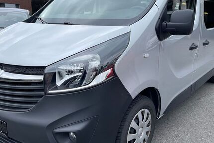 Opel Vivaro 193.554 km 13.950 &euro; Gütersloh 33335