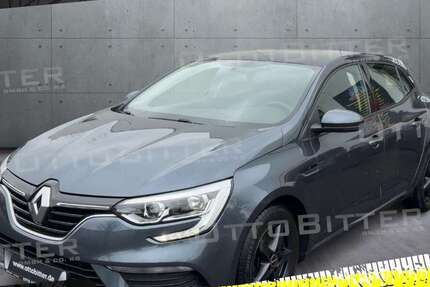Renault Megane 61.837 km 8.745 &euro; Bielefeld 33647