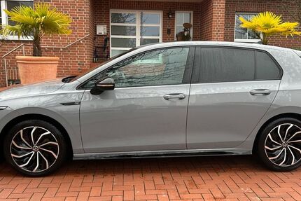 VW Golf 98.000 km 25.333 &euro; Schloß-Holte 33758