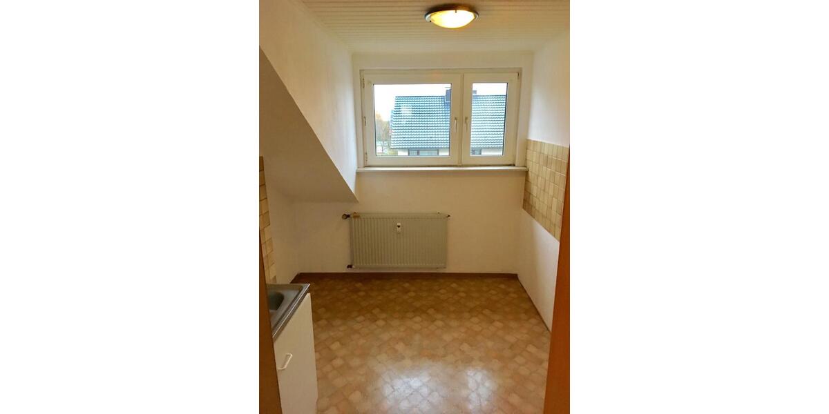 Dachgeschoßwohnung Bielefeld Heepen - 3 Zimmer, 70 m&sup2;, 130.000&euro; | Angebot:26877296