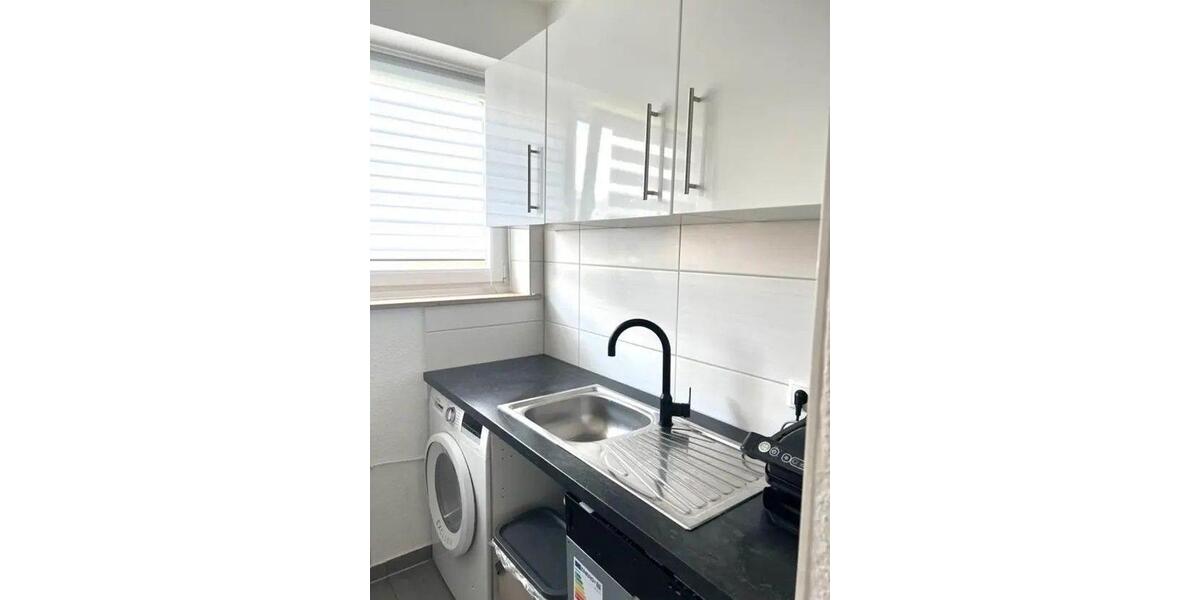 Etagenwohnung Lage - 3 Zimmer, 75 m&sup2;, 110.000&euro; | Angebot:27474957