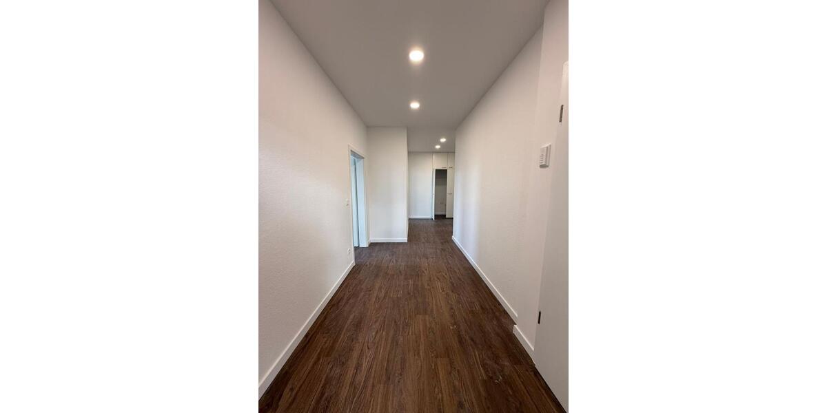 Etagenwohnung Bielefeld - 3 Zimmer, 92 m&sup2;, 1.285&euro; | Angebot:26663161