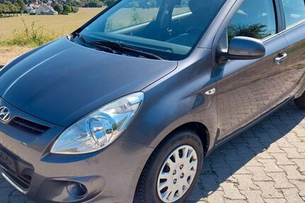 Hyundai i20 47.931 km 5.950 &euro; Dissen 49201