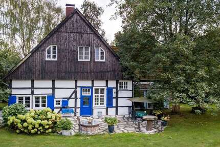 Haus Ennigerloh - 5 Zimmer, 315 m&sup2;, 819.000&euro; | Angebot:26971971