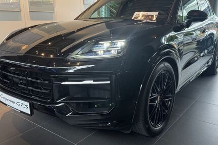 Porsche Cayenne 7.499 km 132.850 &euro; Halle 33790
