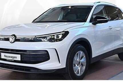 VW Tiguan 8.500 km 42.490 &euro; Bielefeld 33689