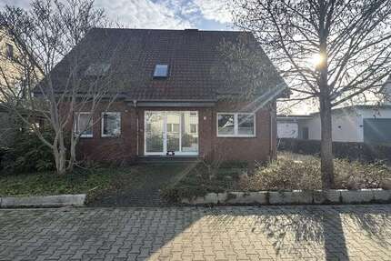 Haus Rheda-Wiedenbrück Wiedenbrück - 8 Zimmer, 174 m&sup2;, 485.000&euro; | Angebot:27499017