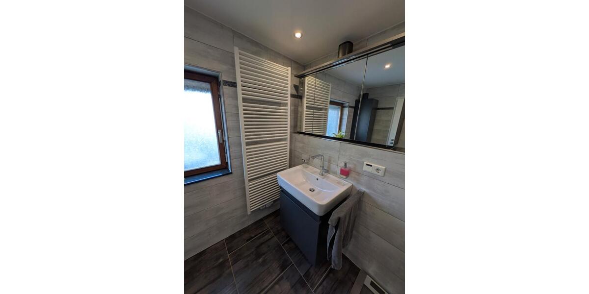 Doppelhaushälfte Lippstadt - 4 Zimmer, 107 m&sup2;, 240.000&euro; | Angebot:27430319
