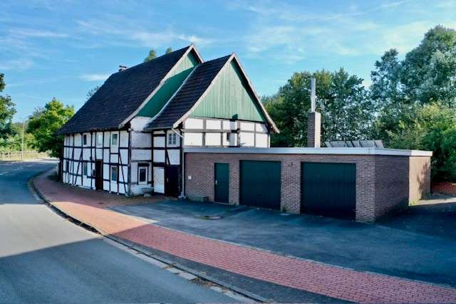 Einfamilienhaus Delbrück - 6 Zimmer, 150 m&sup2;, 199.000&euro; | Angebot:27254833