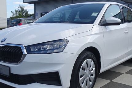 Skoda Fabia 22.582 km 13.690 &euro; Warendorf 48231