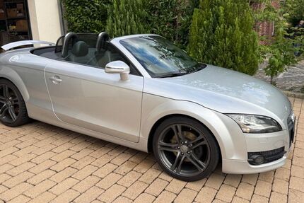 Audi TT 111.800 km 11.000 &euro; Delbrück 33129