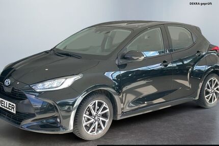 Toyota Yaris 32.573 km 18.990 &euro; Bielefeld 33609