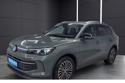 VW Tiguan 25.261 km 32.945 &euro; Bielefeld 33613