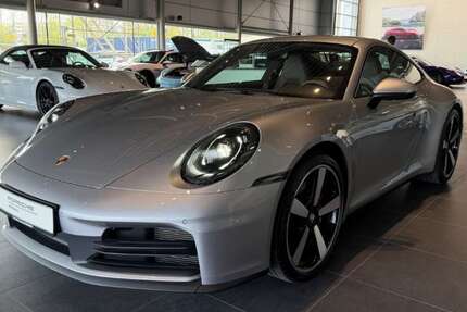 Porsche 992 20.373 km 136.800 &euro; Bielefeld 33719