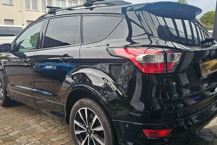 Ford Kuga 84.970 km 13.490 &euro; Bielefeld 33649