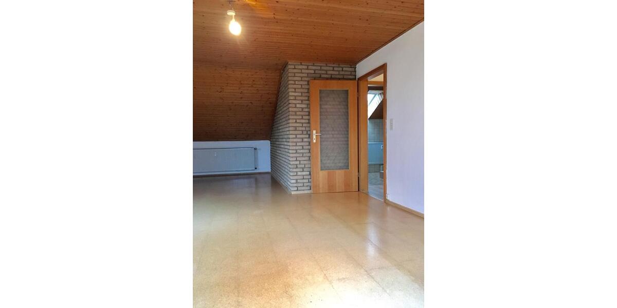 Dachgeschoßwohnung Bielefeld Heepen - 3 Zimmer, 70 m&sup2;, 130.000&euro; | Angebot:26877296