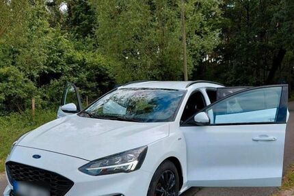 Ford Focus 144.000 km 10.550 &euro; Marienfeld 33428