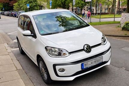 VW up! 26.200 km 9.900 &euro; Bielefeld 33602
