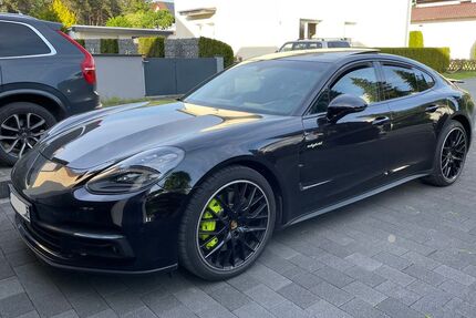 Porsche Panamera 60.000 km 63.250 &euro; Stukenbrock-Senne 33758