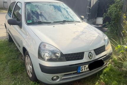 Renault Clio 211.000 km 799 &euro; Langenberg 33449