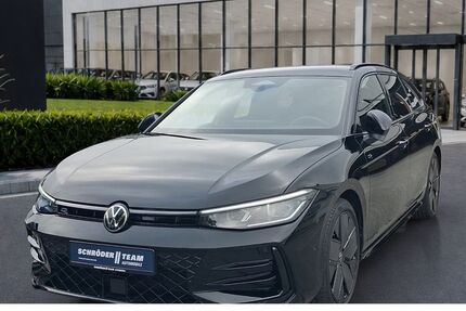 VW Passat Variant 15.851 km 45.880 &euro; Bielefeld 33689