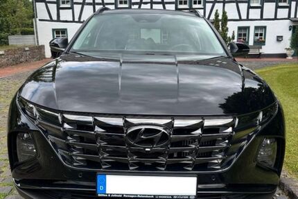Hyundai TUCSON 33.000 km 24.500 &euro; Oelde 59302