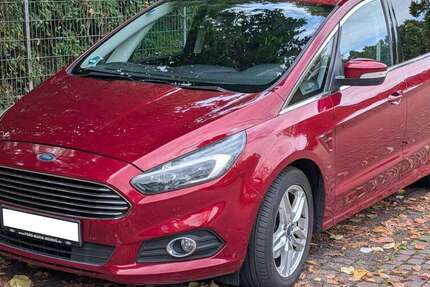 Ford S-Max 177.000 km 10.500 &euro; Leopoldshöhe 33818