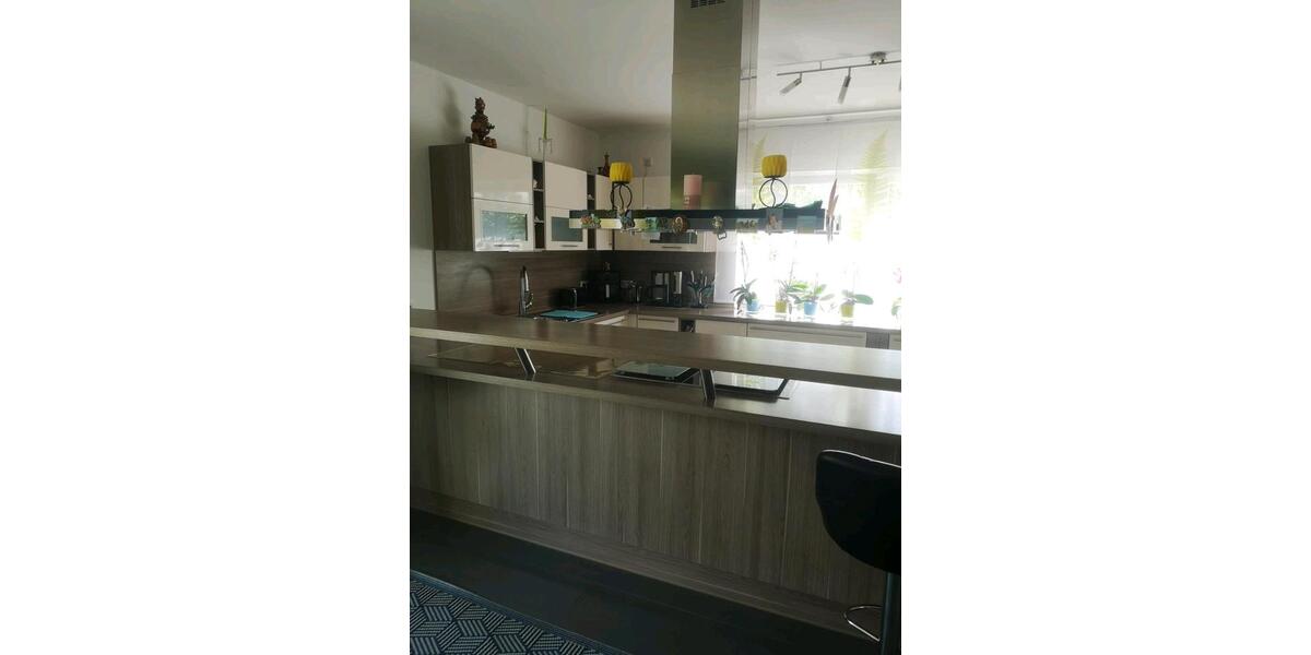 Einfamilienhaus Lage - 7 Zimmer, 150 m&sup2;, 550.000&euro; | Angebot:27287422