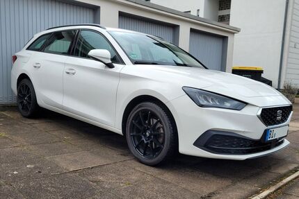 Seat Leon 44.500 km 14.700 &euro; Bielefeld 33607