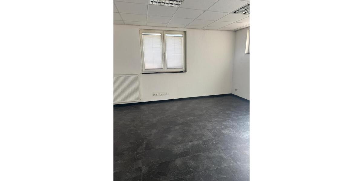 Gewerbeobjekt Gütersloh - 1.600&euro; | Angebot:26496045