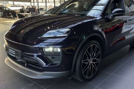 Porsche Macan 10.690 km 89.900 &euro; Bielefeld 33719
