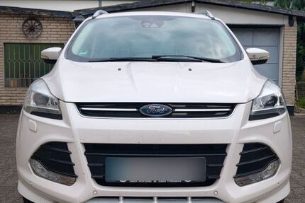 Ford Kuga 144.900 km 12.500 &euro; Bielefeld 33647