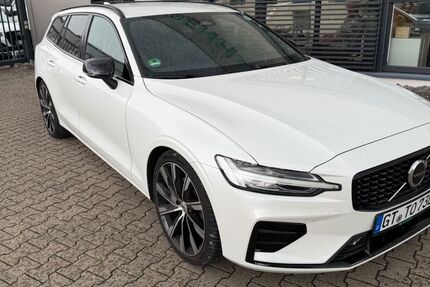 Volvo V60 57.976 km 29.740 &euro; Schloß Holte-Stukenbrock 33758