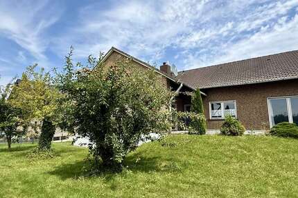 Haus Salzkotten - 4 Zimmer, 133 m&sup2;, 317.000&euro; | Angebot:27265788