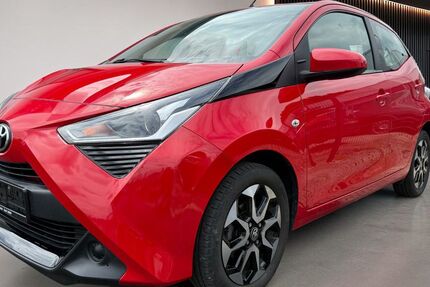 Toyota Aygo (X) 34.604 km 11.500 &euro; Bielefeld 33659