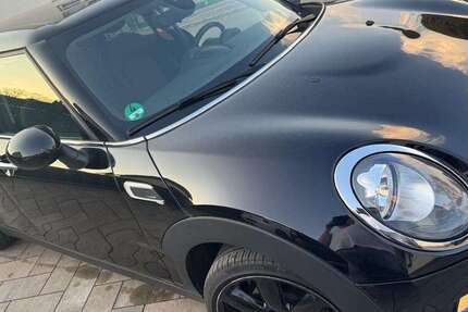 Mini One Clubman 130.000 km 4.899 &euro; Versmold 33775