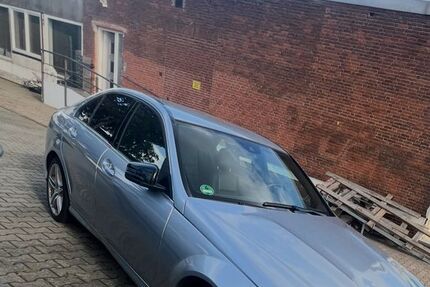 Mercedes-Benz C 250 200.000 km 10.500 &euro; Bielefeld 33689