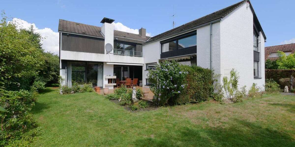 Einfamilienhaus Lippstadt - 6 Zimmer, 261 m&sup2;, 599.000&euro; | Angebot:21947112