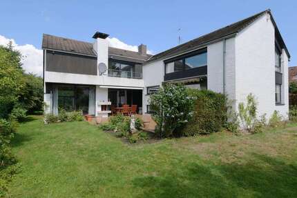 Haus Lippstadt - 6 Zimmer, 261 m&sup2;, 599.000&euro; | Angebot:21947112