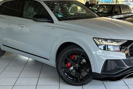 Audi Q8 198.000 km 49.900 &euro; Bielefeld 33659