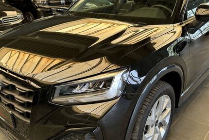 Audi Q2 30.065 km 26.999 &euro; Versmold 33775