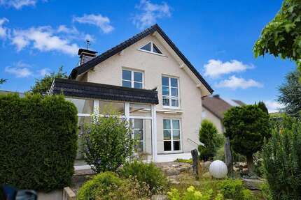 Haus Lage - 5 Zimmer, 181 m&sup2;, 395.000&euro; | Angebot:27113367