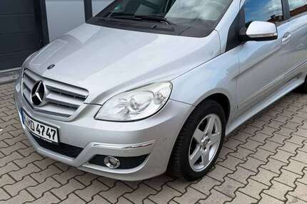 Mercedes-Benz B 180 232.168 km 1.690 &euro; Bielefeld 33747
