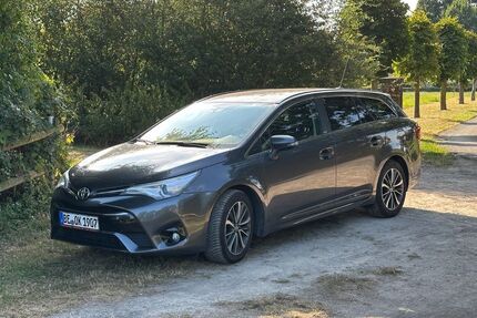 Toyota Avensis 200.000 km 9.550 &euro; Warendorf 48231