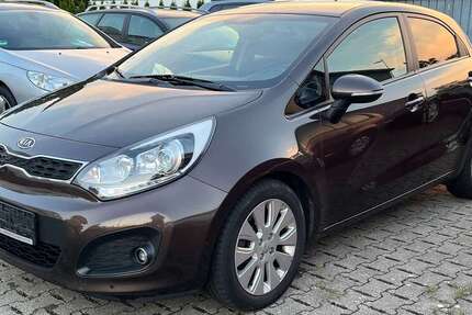 Kia Rio 182.000 km 4.490 &euro; Bielefeld 33609