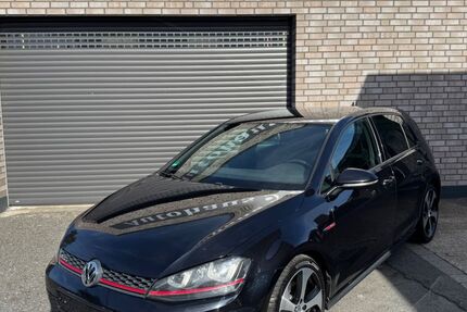 VW Golf 140.850 km 13.999 &euro; Rheda-Wiedenbrück 33378