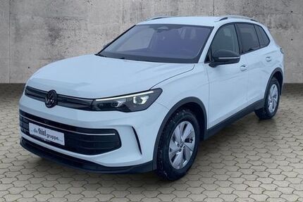 VW Tiguan 5.235 km 45.588 &euro; Rheda-Wiedenbrück 33378