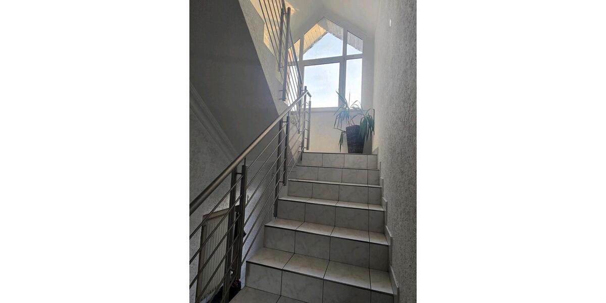 Doppelhaushälfte Bielefeld Senne - 8 Zimmer, 180 m&sup2;, 500.000&euro; | Angebot:27490060