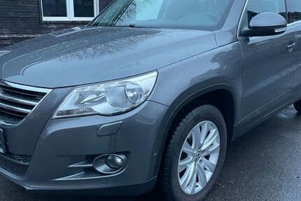 VW Tiguan 92.600 km 10.990 &euro; Rheda-Wiedenbrück 33378