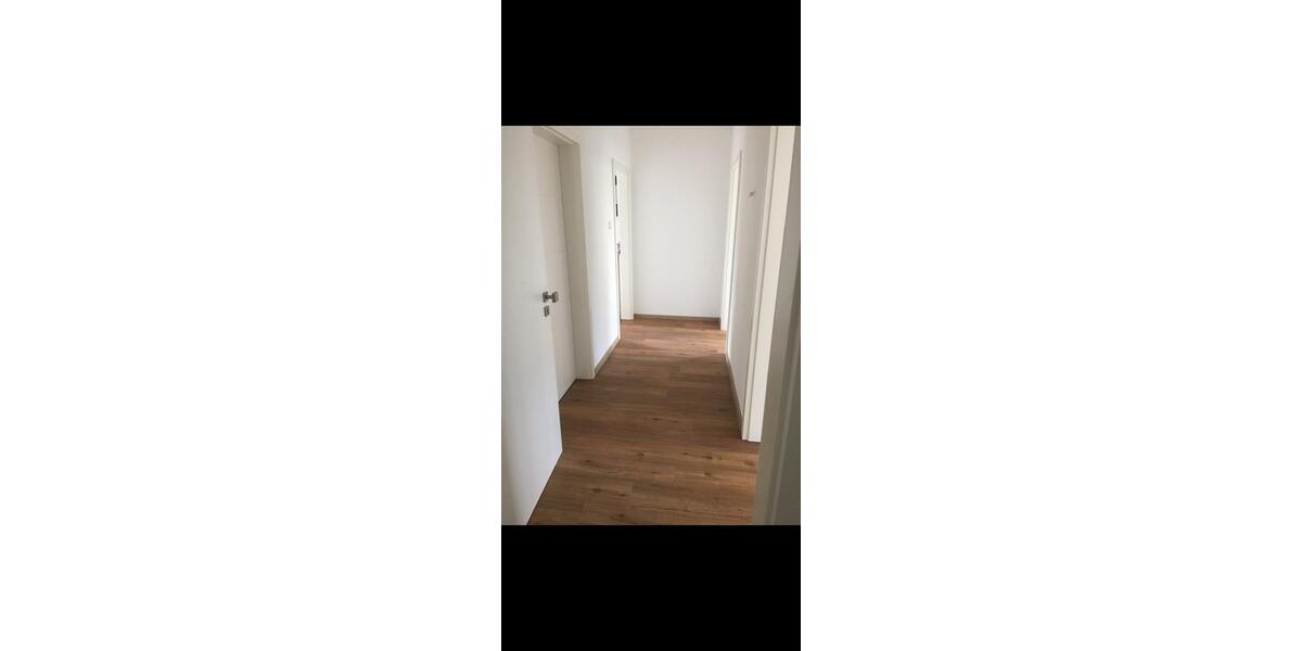 Mehrfamilienhaus, Wohnhaus Lage - 11 Zimmer, 300 m&sup2;, 425.000&euro; | Angebot:27262168